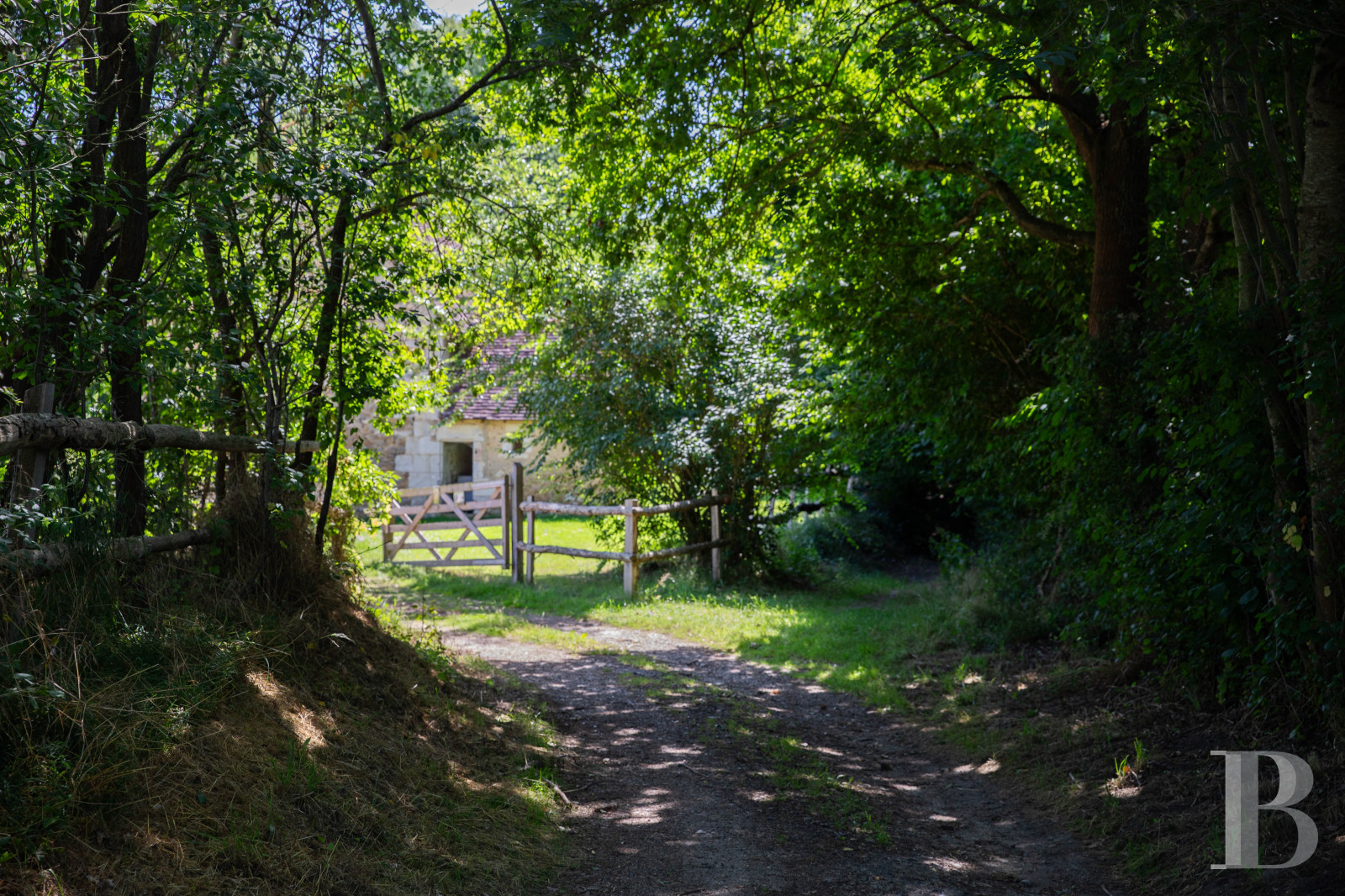 An 18th-century Perche farmhouse converted into a family home in the Orne department, on the border with the Sarthe department - photo  n°42